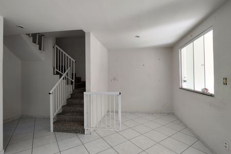 Casa de condomínio para alugar com 173m², 2 quartos e 2 vagas Casa de condomínio para alugar com 173m², 2 quartos e 2 vagasSala