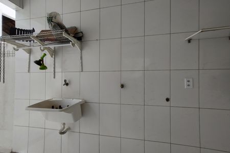 Casa de condomínio para alugar com 173m², 2 quartos e 2 vagas Casa de condomínio para alugar com 173m², 2 quartos e 2 vagasÁrea de Serviço