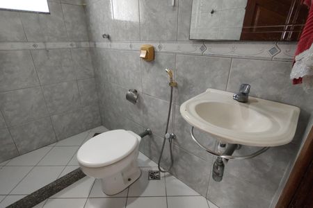 Casa de condomínio para alugar com 173m², 2 quartos e 2 vagas Casa de condomínio para alugar com 173m², 2 quartos e 2 vagasBanheiro Social