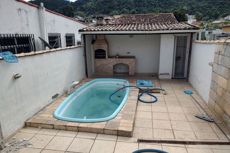 Casa de condomínio para alugar com 173m², 2 quartos e 2 vagas Casa de condomínio para alugar com 173m², 2 quartos e 2 vagasPiscina e Churrasqueira