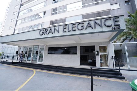 Apartamento à venda com 4 quartos, 215m² em Setor Bueno, Goiânia