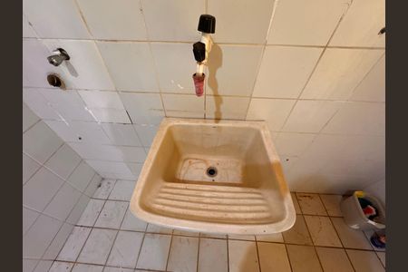 Casa de condomínio para alugar com 140m², 4 quartos e 1 vagaÁrea de Serviço