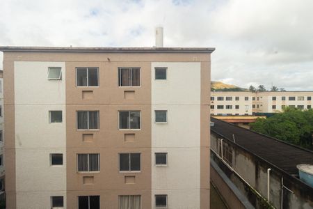 Vista do Quarto 1 de apartamento para alugar com 2 quartos, 65m² em Cosmos, Rio de Janeiro