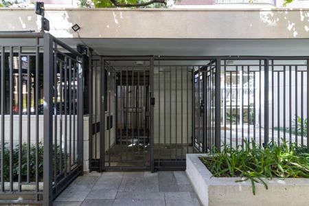 Apartamento à venda com 119m², 2 quartos e 2 vagas Apartamento à venda com 119m², 2 quartos e 2 vagasFachada