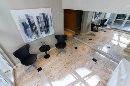 Apartamento à venda com 119m², 2 quartos e 2 vagas Apartamento à venda com 119m², 2 quartos e 2 vagasHall de entrada