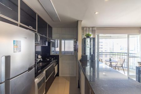 Apartamento à venda com 119m², 2 quartos e 2 vagas Apartamento à venda com 119m², 2 quartos e 2 vagasCozinha