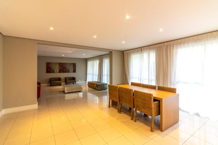 Apartamento à venda com 119m², 2 quartos e 2 vagas Apartamento à venda com 119m², 2 quartos e 2 vagasÁrea comum - Salão de festas