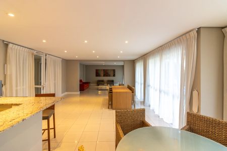 Apartamento à venda com 119m², 2 quartos e 2 vagas Apartamento à venda com 119m², 2 quartos e 2 vagasÁrea comum - Salão de festas