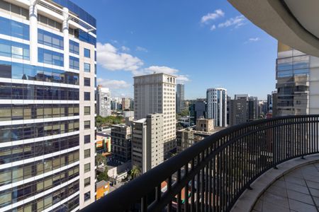 Apartamento à venda com 119m², 2 quartos e 2 vagas Apartamento à venda com 119m², 2 quartos e 2 vagasVaranda da Suíte 2