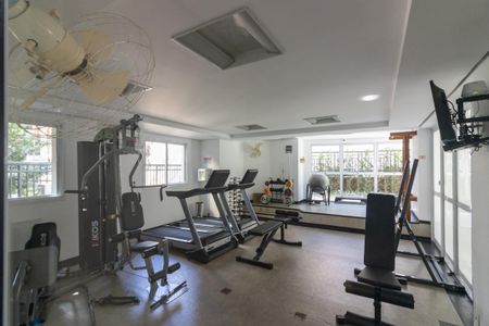 Apartamento à venda com 119m², 2 quartos e 2 vagas Apartamento à venda com 119m², 2 quartos e 2 vagasÁrea comum - Academia