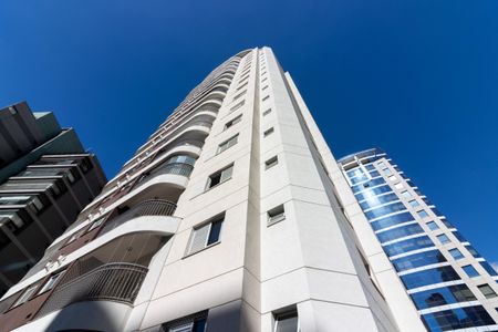 Apartamento à venda com 119m², 2 quartos e 2 vagas Apartamento à venda com 119m², 2 quartos e 2 vagasFachada do Prédio