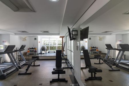 Apartamento à venda com 119m², 2 quartos e 2 vagas Apartamento à venda com 119m², 2 quartos e 2 vagasÁrea comum - Academia