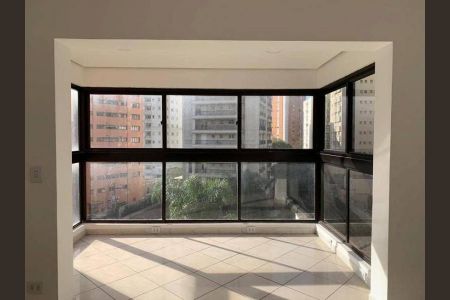Apartamento à venda com 3 quartos, 127m² em Vila Nova Conceição, São Paulo