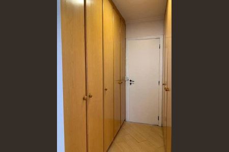 Apartamento à venda com 3 quartos, 127m² em Vila Nova Conceição, São Paulo