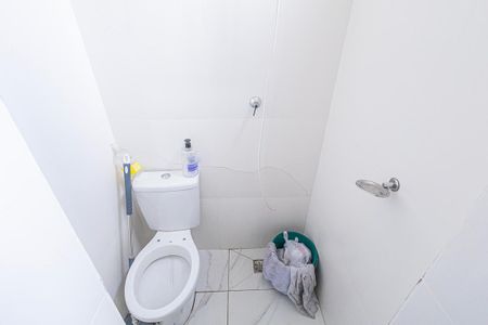 Apartamento à venda com 70m², 3 quartos e 1 vaga Apartamento à venda com 70m², 3 quartos e 1 vagaBanheiro de serviço