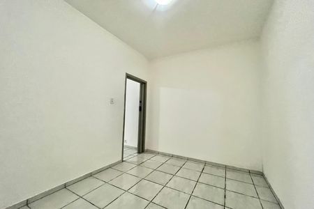 Quarto  de casa à venda com 3 quartos, 100m² em Vila Fachini, São Paulo