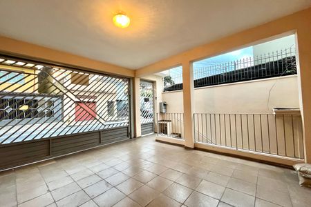 Casa à venda com 100m², 3 quartos e 1 vaga Casa à venda com 100m², 3 quartos e 1 vagaGaragem