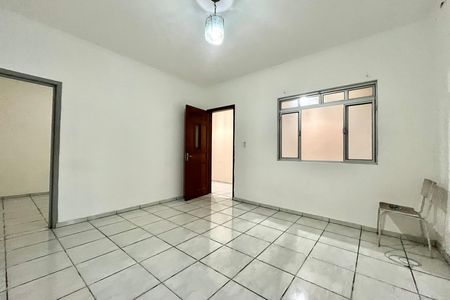 Sala de casa à venda com 3 quartos, 100m² em Vila Fachini, São Paulo