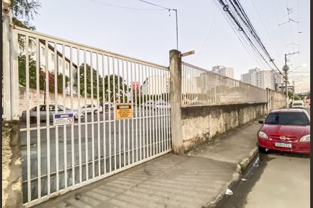 Apartamento para alugar com 50m², 2 quartos e 1 vaga Apartamento para alugar com 50m², 2 quartos e 1 vagaFachada