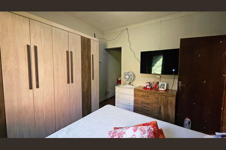 Casa à venda com 100m², 2 quartos e sem vaga Casa à venda com 100m², 2 quartos e sem vagaQuarto
