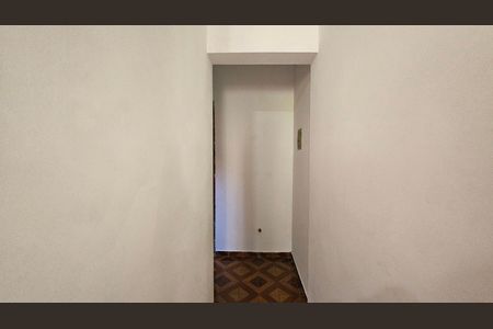 Casa à venda com 100m², 2 quartos e sem vaga Casa à venda com 100m², 2 quartos e sem vagaCorredor