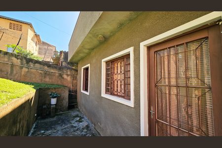 Casa à venda com 100m², 2 quartos e sem vaga Casa à venda com 100m², 2 quartos e sem vagaÁrea externa