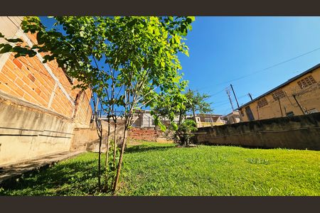 Casa à venda com 100m², 2 quartos e sem vaga Casa à venda com 100m², 2 quartos e sem vagaÁrea externa