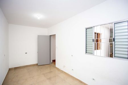 Quarto de casa para alugar com 1 quarto, 70m² em Jardim Melo, Diadema