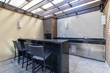Apartamento à venda com 95m², 1 quarto e 2 vagas Apartamento à venda com 95m², 1 quarto e 2 vagasÁrea comum - Churrasqueira