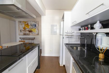 Apartamento à venda com 95m², 1 quarto e 2 vagas Apartamento à venda com 95m², 1 quarto e 2 vagasCozinha