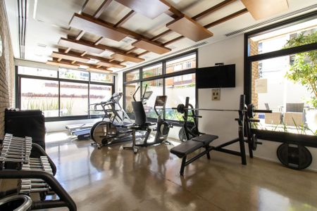 Apartamento à venda com 95m², 1 quarto e 2 vagas Apartamento à venda com 95m², 1 quarto e 2 vagasÁrea comum - Academia