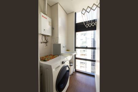 Apartamento à venda com 95m², 1 quarto e 2 vagas Apartamento à venda com 95m², 1 quarto e 2 vagasÁrea de Serviço