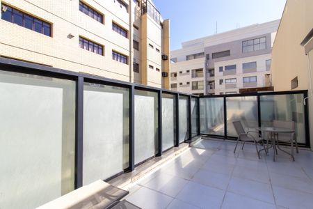 Apartamento à venda com 95m², 1 quarto e 2 vagas Apartamento à venda com 95m², 1 quarto e 2 vagasÁrea externa
