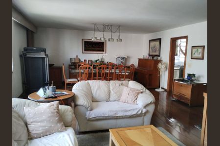 Apartamento à venda com 207m², 3 quartos e 2 vagas