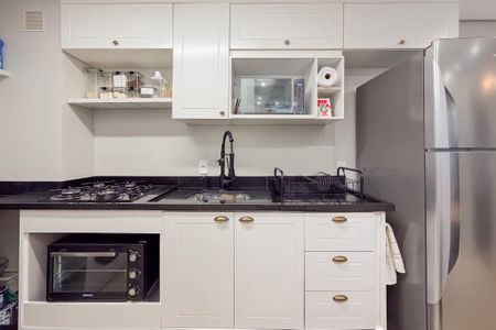 Apartamento à venda com 35m², 2 quartos e sem vaga Apartamento à venda com 35m², 2 quartos e sem vagaCozinha e Área de Serviço