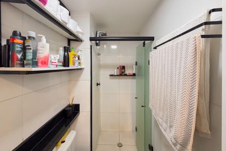 Apartamento à venda com 35m², 2 quartos e sem vaga Apartamento à venda com 35m², 2 quartos e sem vagaBanheiro