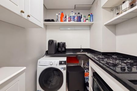 Apartamento à venda com 35m², 2 quartos e sem vaga Apartamento à venda com 35m², 2 quartos e sem vagaCozinha e Área de Serviço