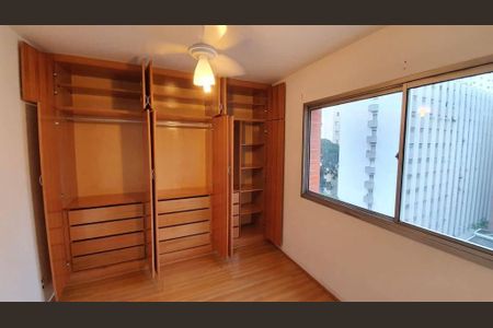Apartamento à venda com 46m², 1 quarto e 1 vaga