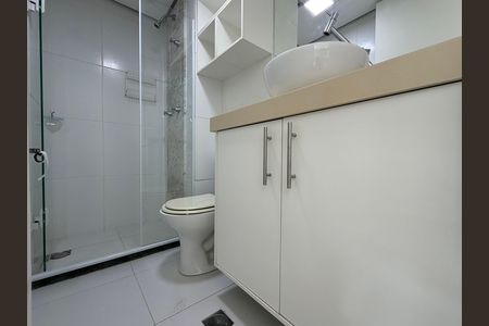Apartamento à venda com 136m², 3 quartos e 1 vaga Apartamento à venda com 136m², 3 quartos e 1 vagaTerraço - Banheiro
