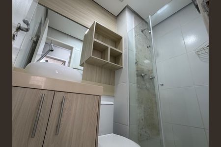 Apartamento à venda com 136m², 3 quartos e 1 vaga Apartamento à venda com 136m², 3 quartos e 1 vagaBanheiro social
