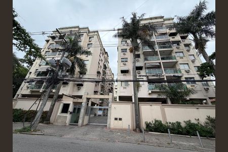 Apartamento à venda com 136m², 3 quartos e 1 vaga Apartamento à venda com 136m², 3 quartos e 1 vagaFachada