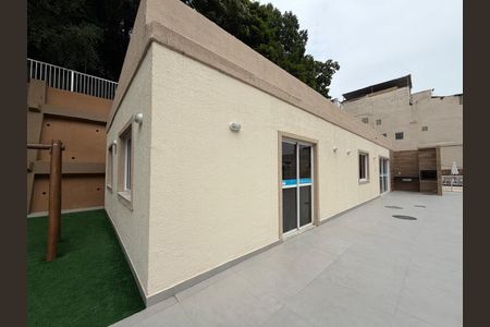 Apartamento à venda com 136m², 3 quartos e 1 vaga Apartamento à venda com 136m², 3 quartos e 1 vagaÁrea comum - Salão de festas