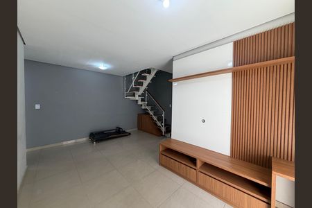 Apartamento à venda com 136m², 3 quartos e 1 vaga Apartamento à venda com 136m², 3 quartos e 1 vagaSala