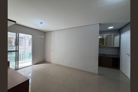 Apartamento à venda com 136m², 3 quartos e 1 vaga Apartamento à venda com 136m², 3 quartos e 1 vagaSala