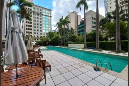 Apartamento à venda com 100m², 2 quartos e 2 vagas