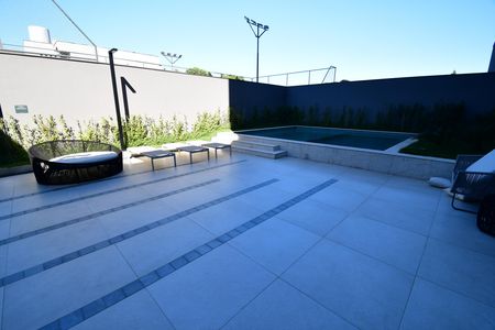 Apartamento à venda com 105m², 2 quartos e 2 vagasEspaço Gourmet - Piscina