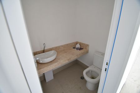Lavabo de apartamento à venda com 2 quartos, 105m² em Jardim das Paineiras, Campinas