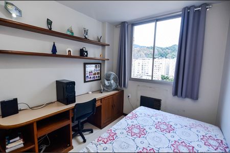 Apartamento à venda com 107m², 3 quartos e 1 vaga Apartamento à venda com 107m², 3 quartos e 1 vagaQuarto 2