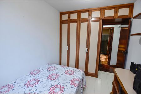 Apartamento à venda com 107m², 3 quartos e 1 vaga Apartamento à venda com 107m², 3 quartos e 1 vagaQuarto 2