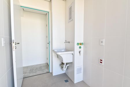 Apartamento à venda com 78m², 2 quartos e 1 vaga Apartamento à venda com 78m², 2 quartos e 1 vagaÁrea de serviço
